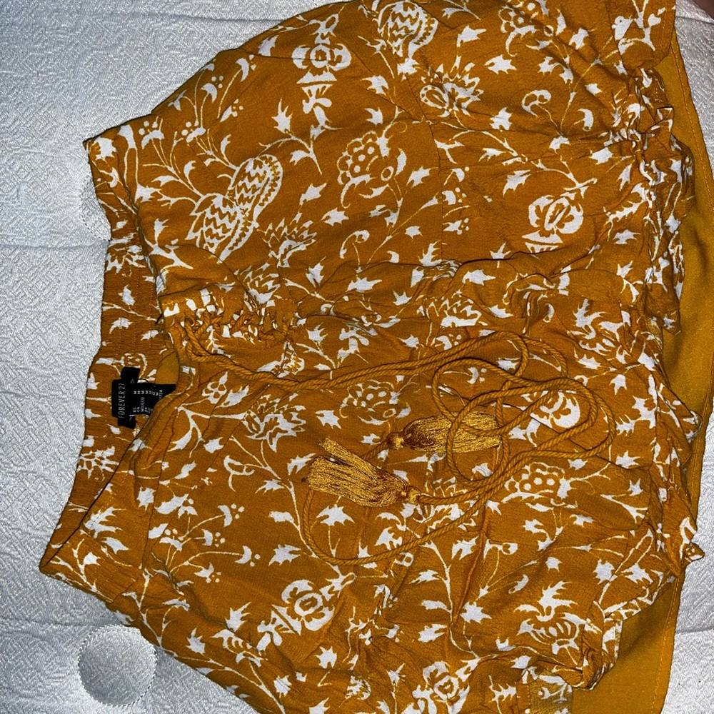 Yellow skirt